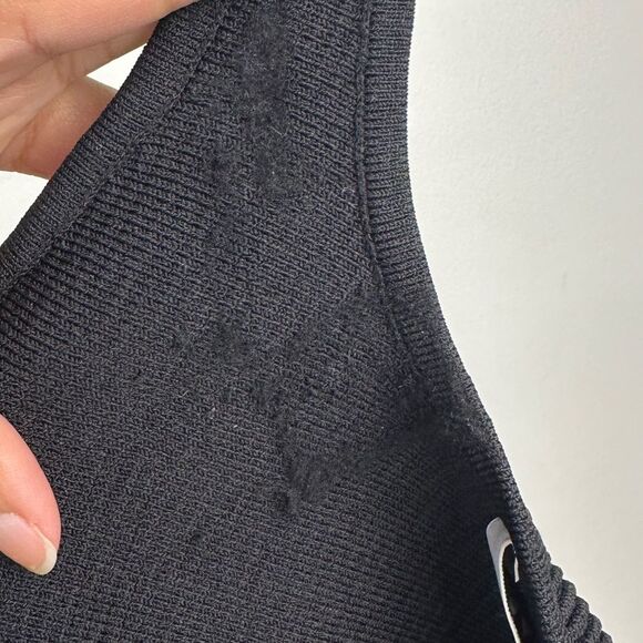 Aritzia Babaton Sculpt Knit Square Neck Cropped Black Tank Top Women’s Sz M - Picture 9 of 9